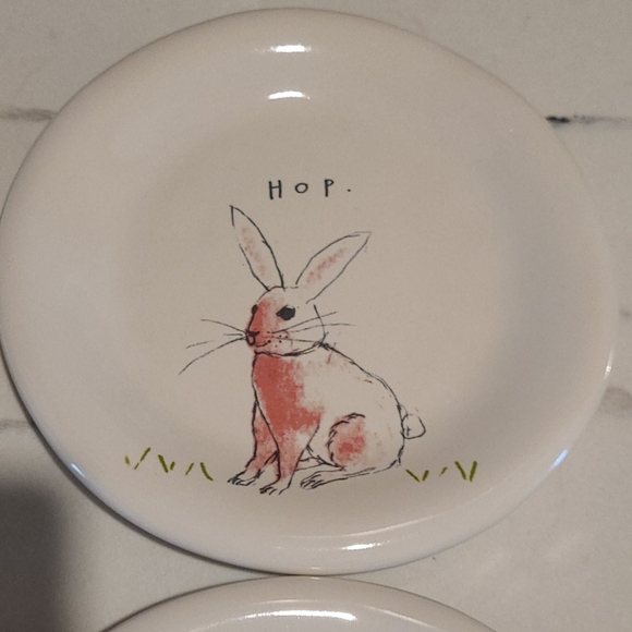Rae Dunn 4 EASTER Bunny & Chicks Dessert Plates 🍽 - Picture 3 of 7